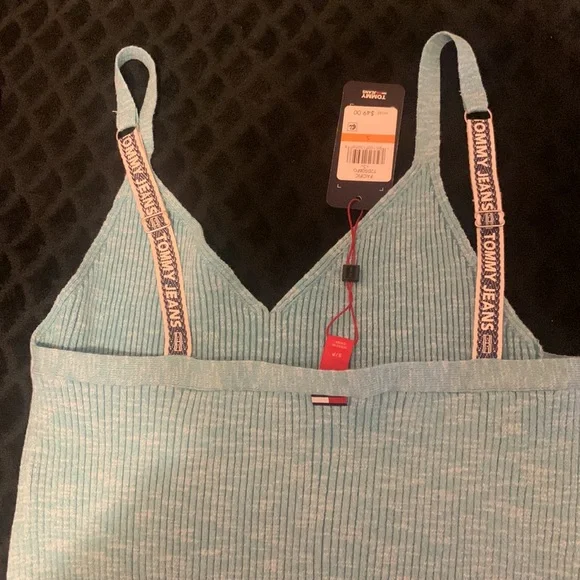 Nwt Tommy Hilfiger crop top - Picture 4 of 5